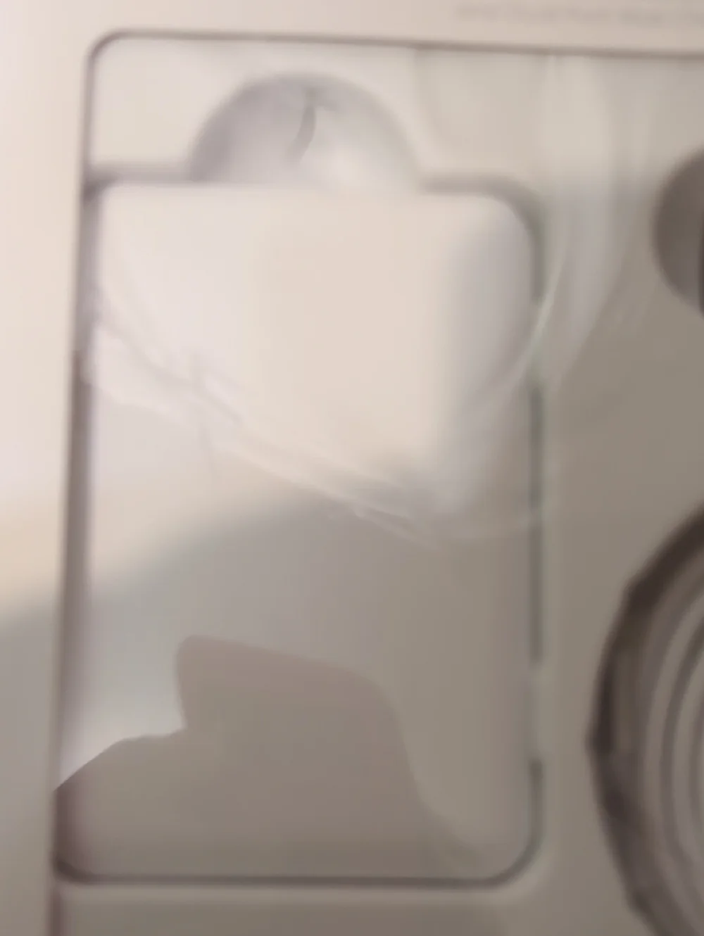 Caug Inc USB-C to USB-C Charging Giftset in White